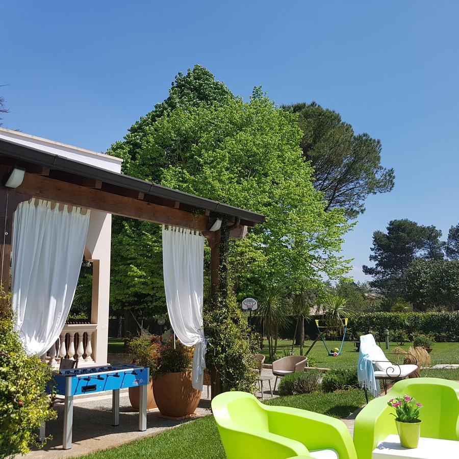 Villa Edda Heated Pool Галатина Екстериор снимка