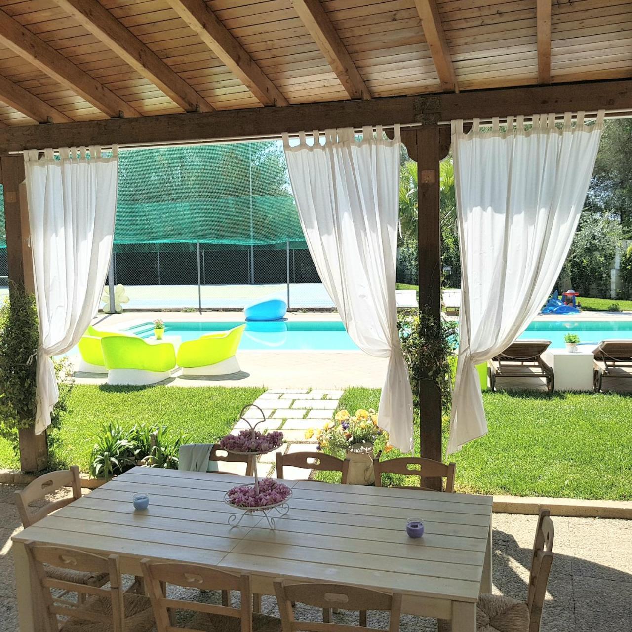 Villa Edda Heated Pool Галатина Екстериор снимка