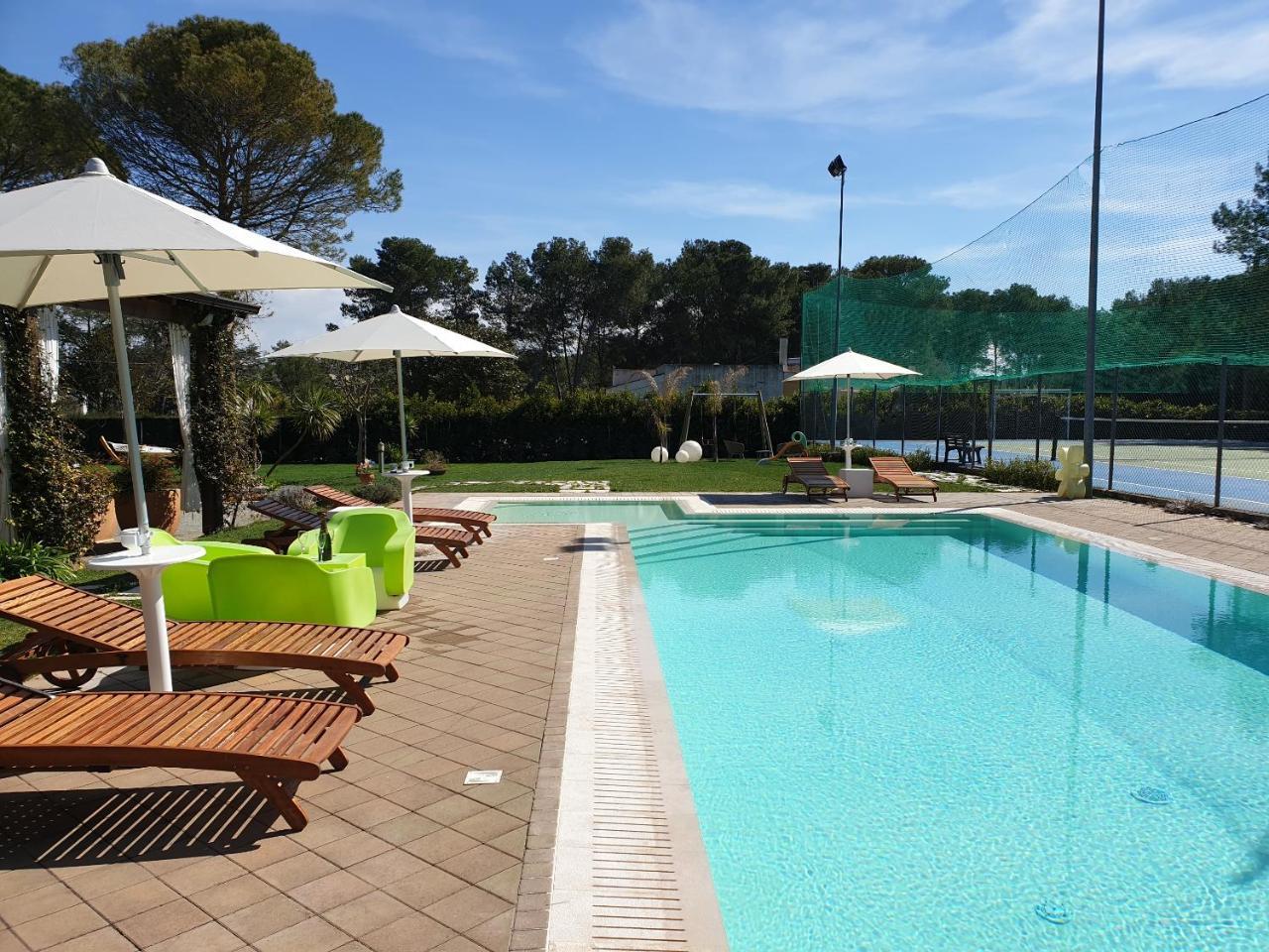 Villa Edda Heated Pool Галатина Екстериор снимка